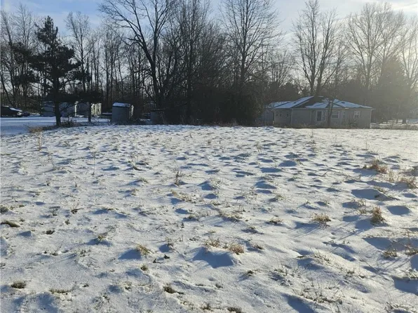 4140 Sandy Lake Rd, Ravenna, OH 44266