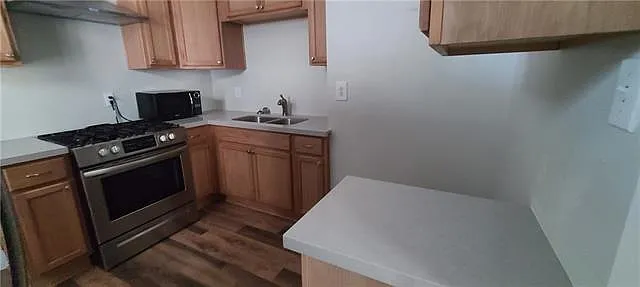 7537 Willow St — Photo 15