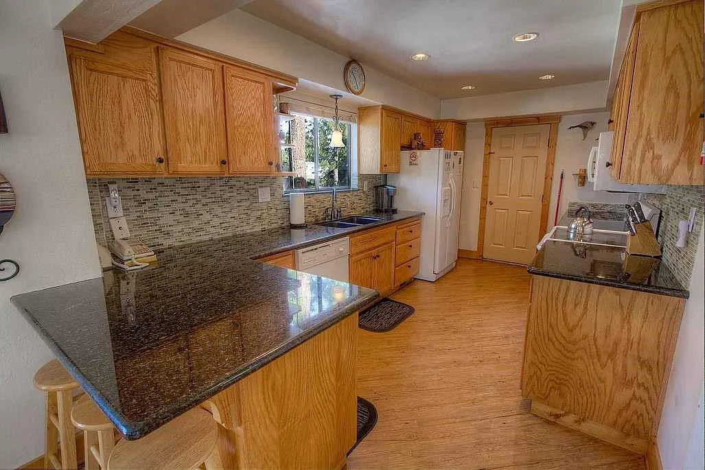 3317 Pine Hill Rd — Photo 4