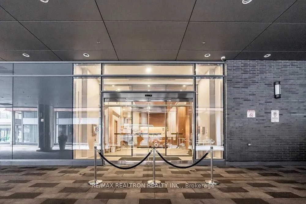 1 bed, $2,390 — Photo 2