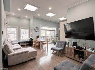 37 Spruce St #5, Jersey City, NJ 07306