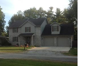 404 W 5th St, Staunton, IL 62088