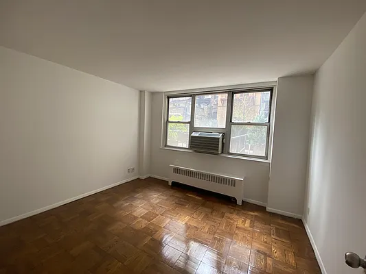 Rented by Compass | media 11