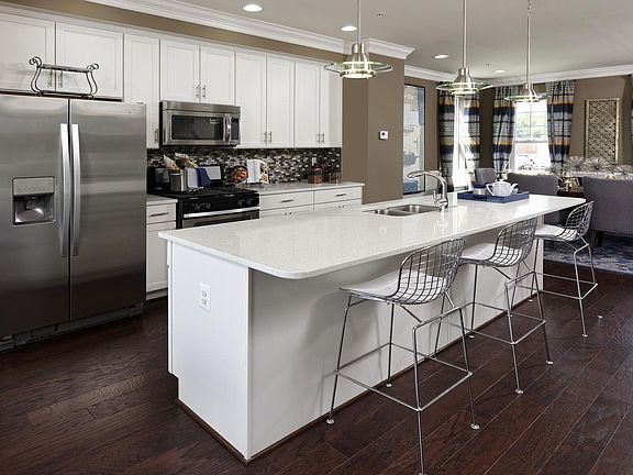 Center Kitchen
