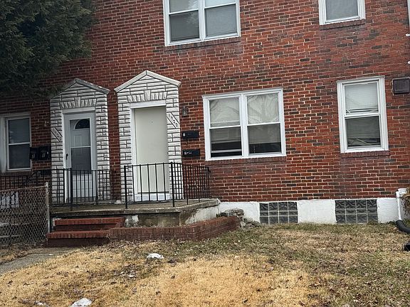 2nd image of 1422 Dartmouth Ave #2