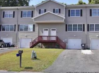 65 Red Maple Rd, Saugerties, NY 12477