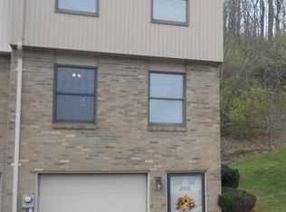 2309 Old Greentree Rd, Carnegie, PA 15106