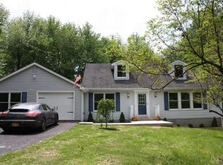 2 Deer Run Rd, Newburgh, NY 12550