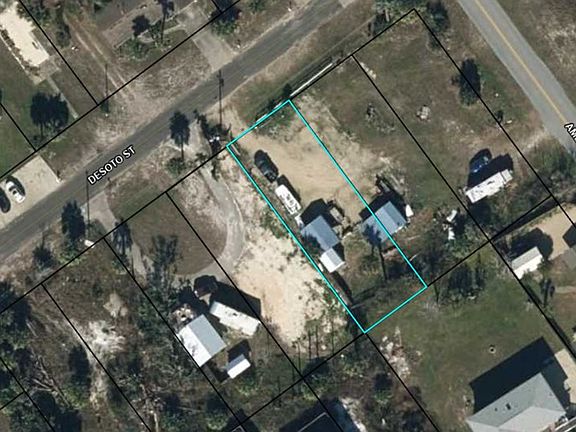 5th image of 138 Desoto St
