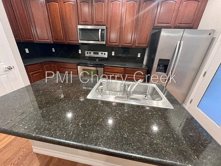 9256 Kornbrust Dr — Photo 12