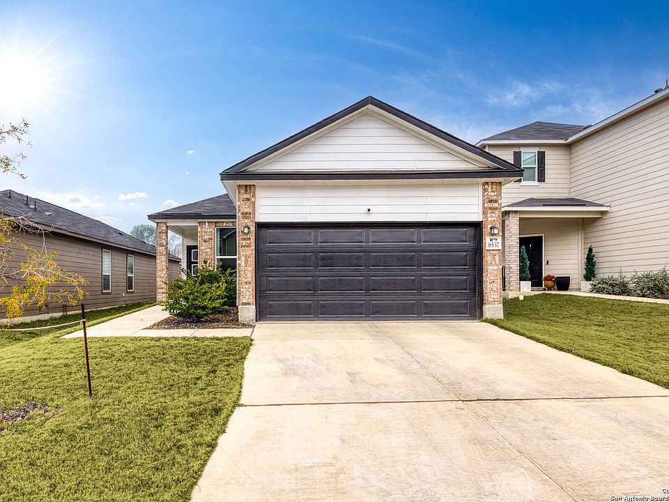 1st image of 8537 BAREFOOT LN