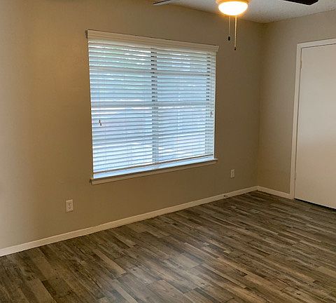 5th image of 1255 Cavender Dr #103