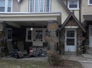 220 Stoneway Ln, Merion Station, PA 19066