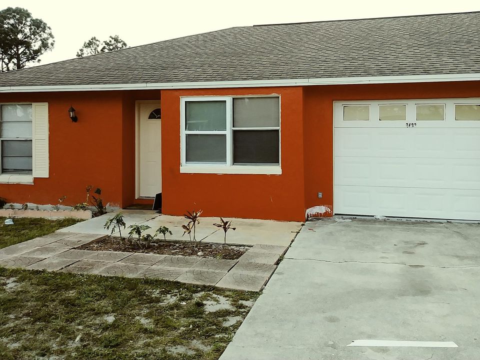 1st image of 2402 Lantana Ave
