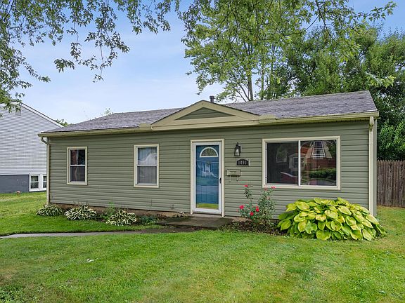 3rd image of 1097 Bermuda Dr