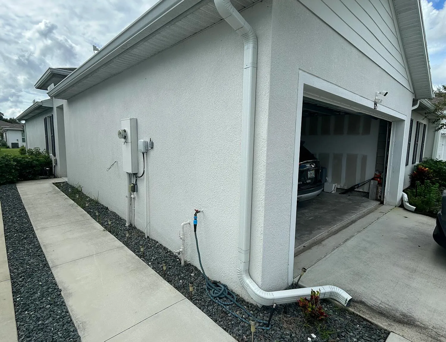 3 bed, 2.0 bath, 1529 sqft, $3,000 — Photo 3