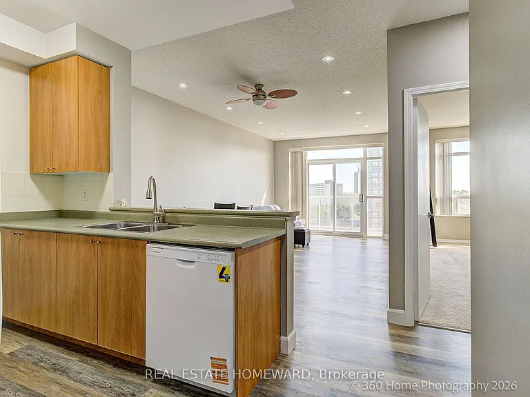 3650 Kingston Rd #Penthouse 4 — Photo 10
