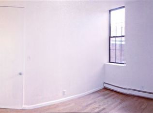 105 Jackson St, Brooklyn, NY 11211