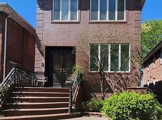 1418 E 28th St, Brooklyn, NY 11210