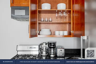 Rented by The Blueground