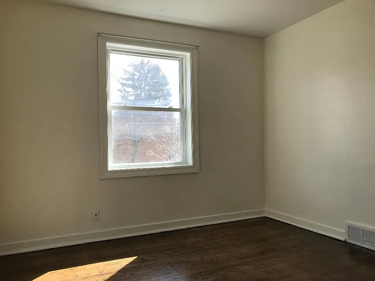 8103 Knox Ave #2 — Photo 9