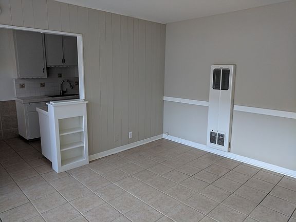 2nd image of 1040 Ximeno Ave APT 2