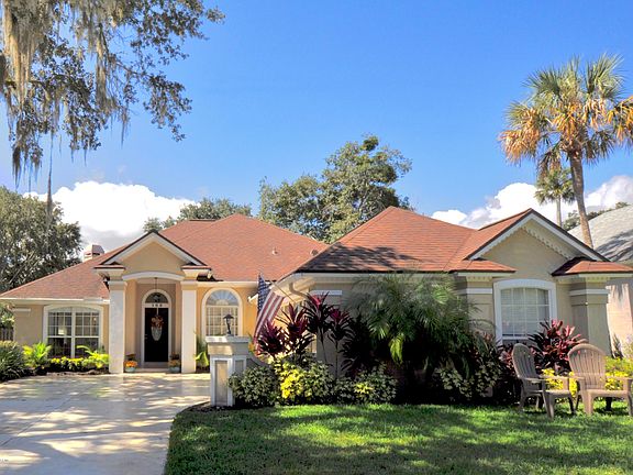 3rd image of 105 Sago Palm Way