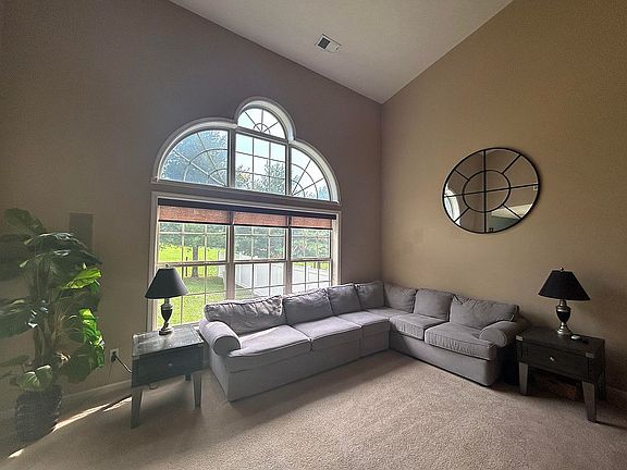 3rd image of 4005 Sweetspire Dr