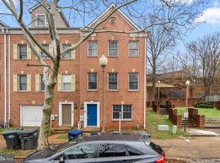 842 Hr Dr SE, Washington, DC