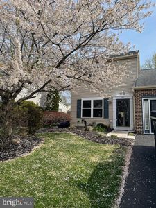 1701 Weeping Willow Ln #51A, Dover, PA, 17315