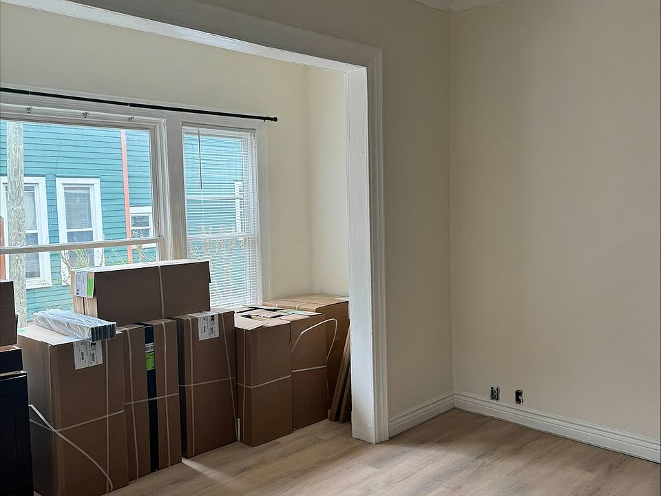 Currently under brand new renovation - will be completed by May 31st!