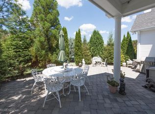 10 Attenbury Pl, Freehold, NJ 07728