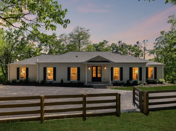 5622 Hillview Dr, Brentwood, TN 37027