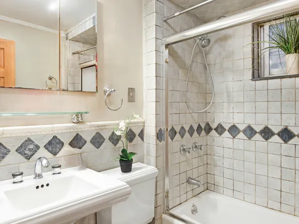 233 Battery Avenue image 12 of 15