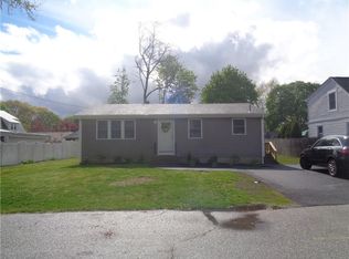 47 Arrow Ave, Warwick, RI 02886