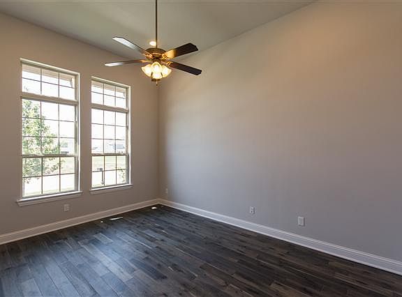 5th image of 4360 Honeyvine Ln