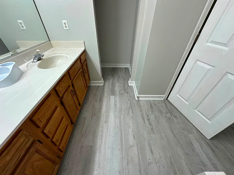 1619 Kirkgate Ln — Photo 5