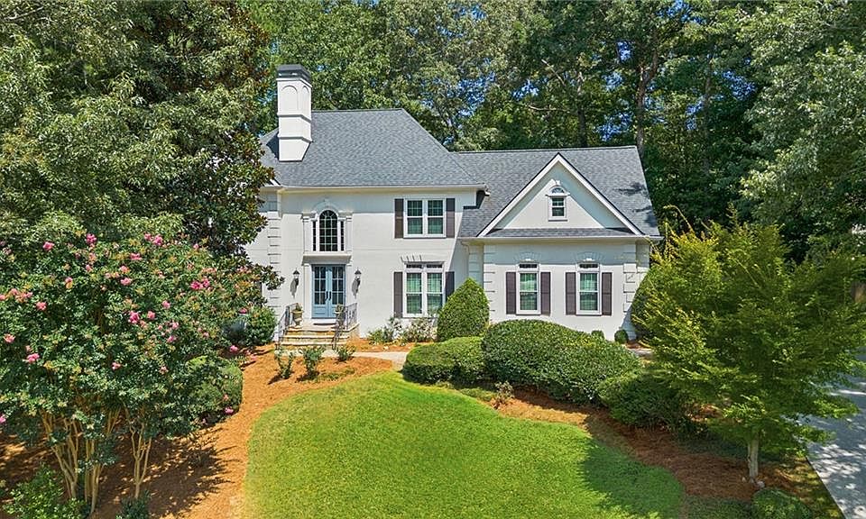1st image of 129 Ridgetree Ln
