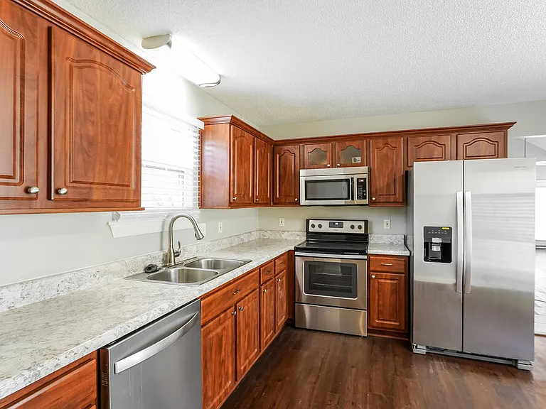 2605 Paddle Wheel Dr — Photo 8
