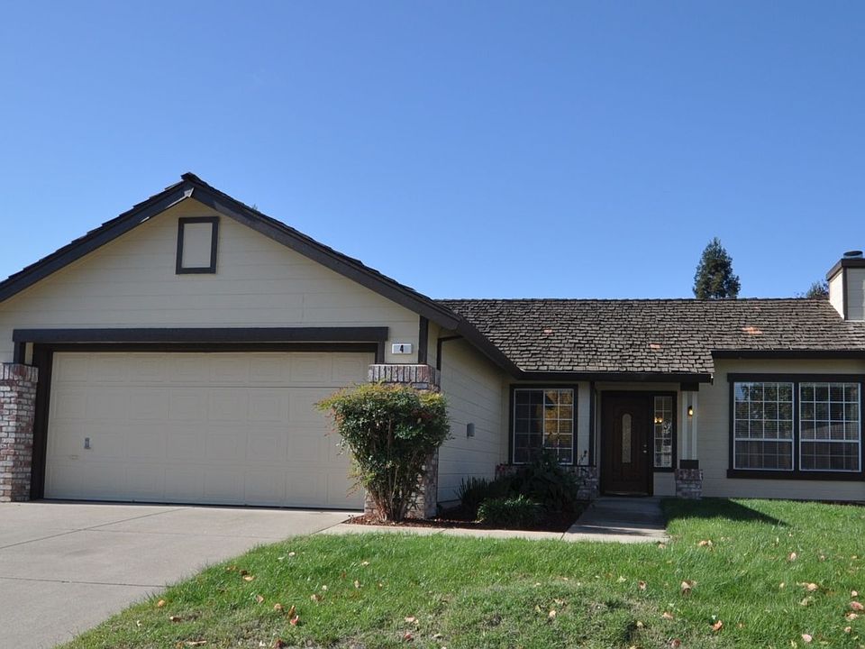 1st image of 4 Sorbell Ct
