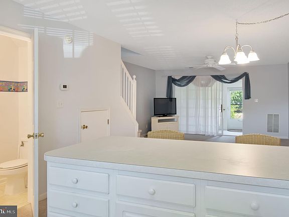 5th image of 38180 Beachwood Ct Unit 26