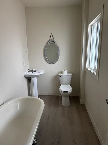 607 Balm St Photo 1