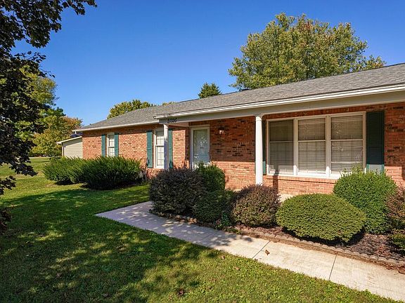 2nd image of 21326 Wintergreen Dr