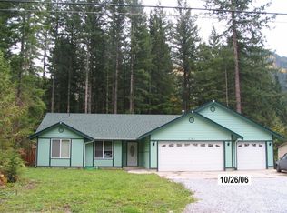 281 Flair Valley Dr, Maple Falls, WA 98266