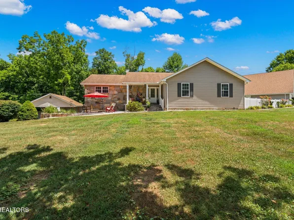 109 E Brushy Valley Dr, Powell, TN 37849