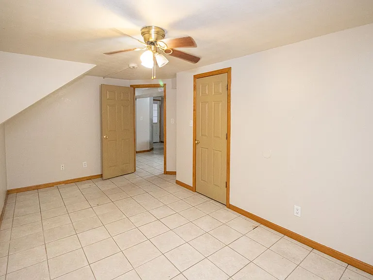 1113 Paquin St — Photo 21