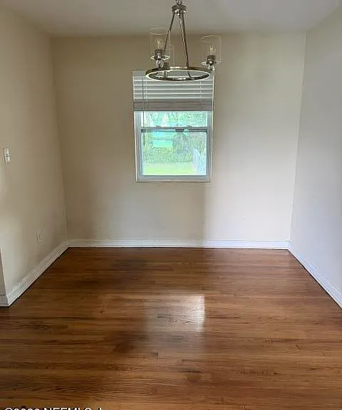 2404 Red Oak Dr — Photo 6