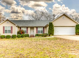 101 Camperdown Ct, Easley, SC 29642