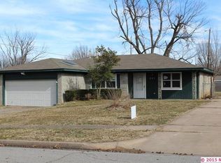 201 N 10th St, Broken Arrow, OK 74012