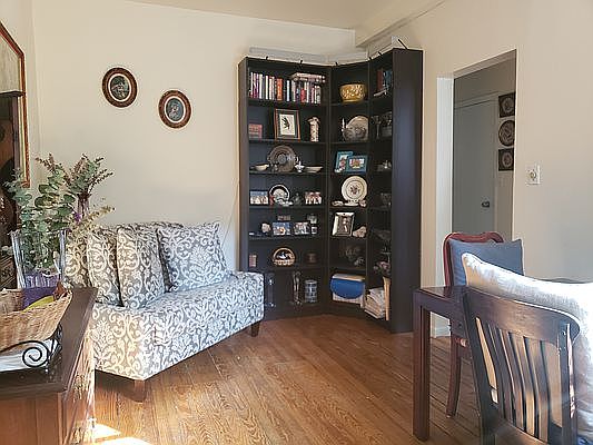 1st image of 622 W 114th St #52B